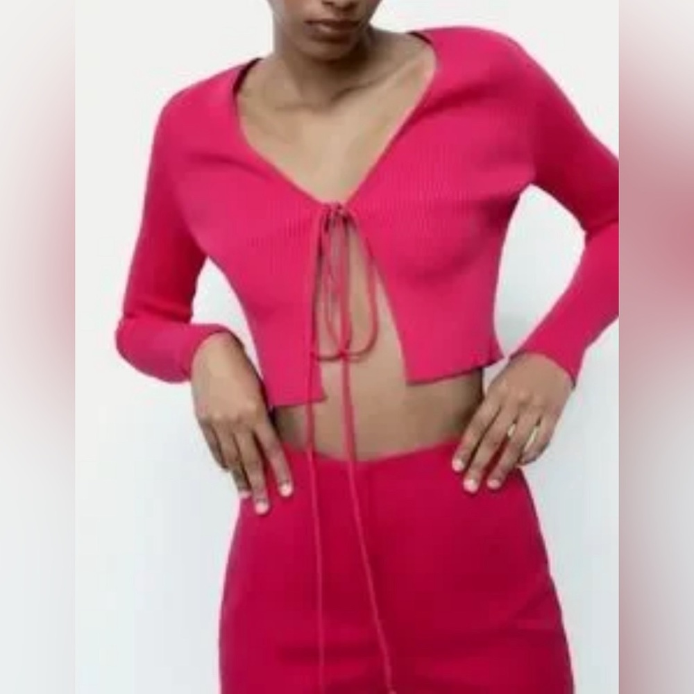 Zara Women’s Fuchsia Summer Ribbed Cropped Tie Top‎ Size Med NWOT